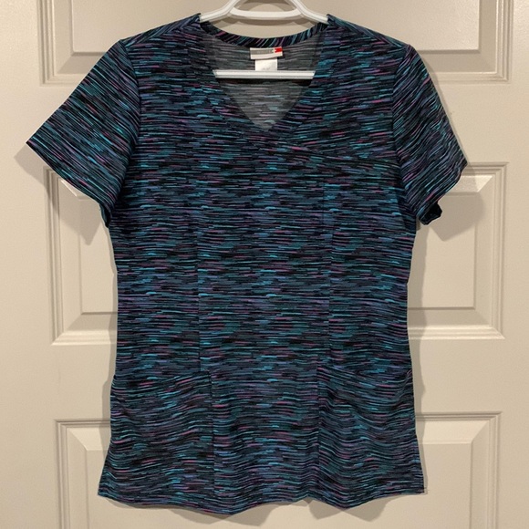 WHITE+ Scrub top with front pockets size small - Picture 1 of 4